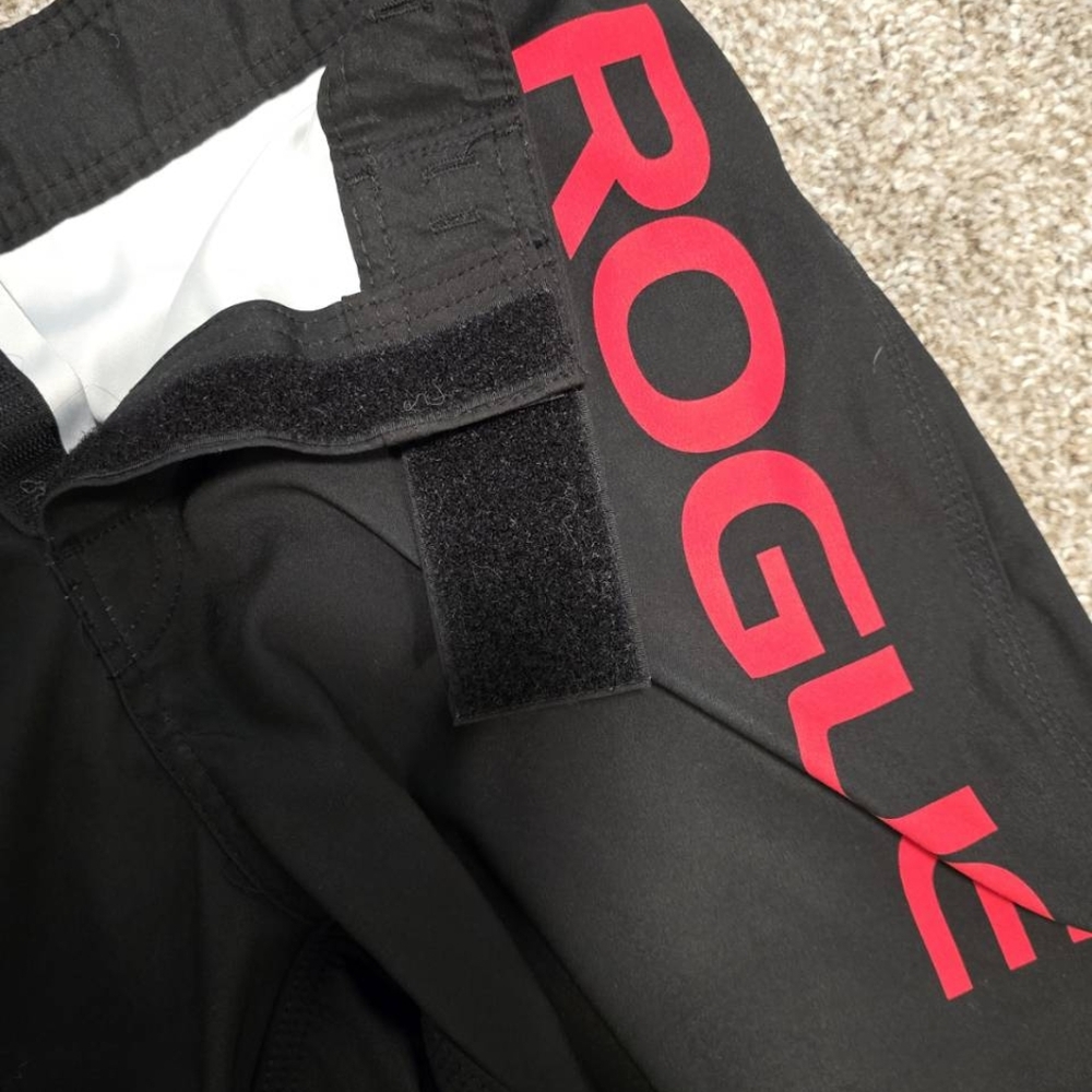 Rogue Fight Shorts 2.0 size 30 - Picture 2 of 4